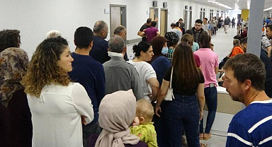 Son 15 günde 7'den 77'ye herkesin belası oldu! Bilim adamları gribin çaresini buldu mu? İnsan kanındaki o antikor...